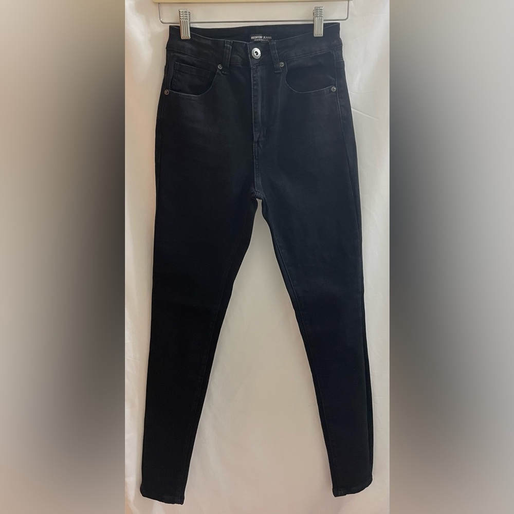 Red Fox Women’s Skinny Jeans Size 3.